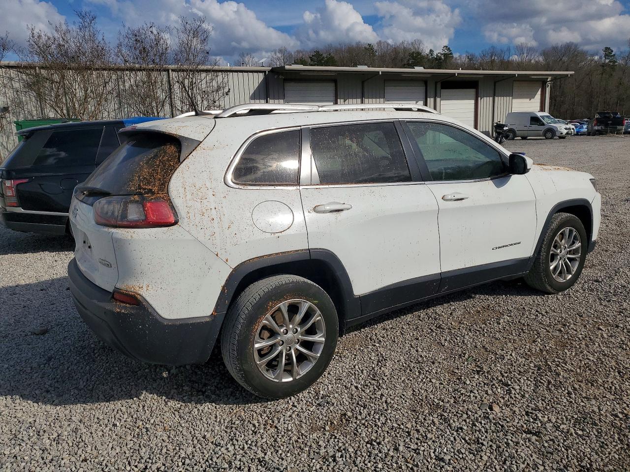 2021 JEEP CHEROKEE photo 5