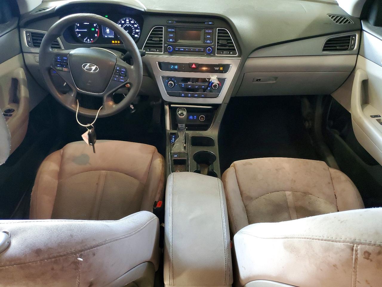 2015 HYUNDAI SONATA SE photo 15