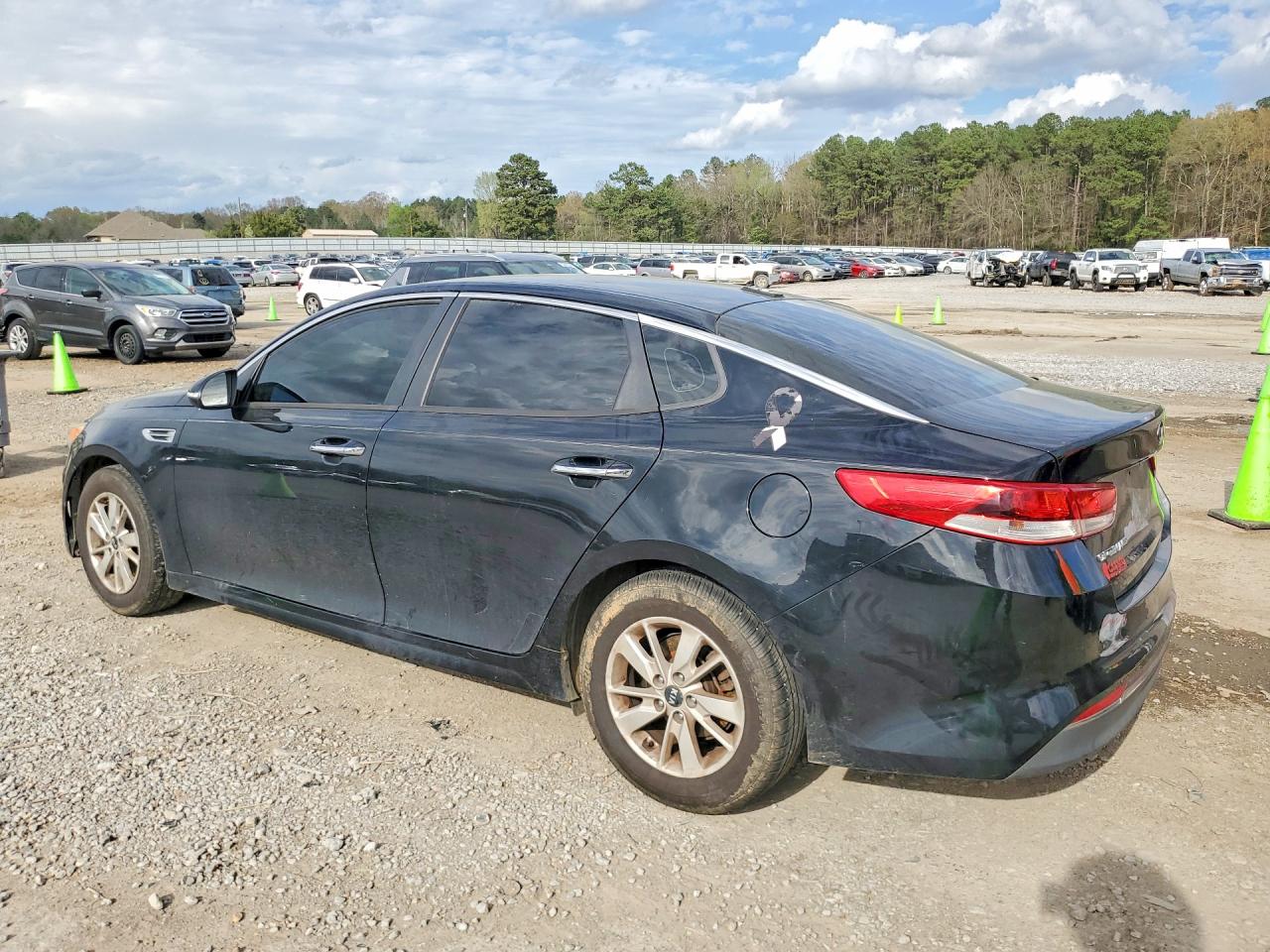 2016 KIA OPTIMA LX photo 4