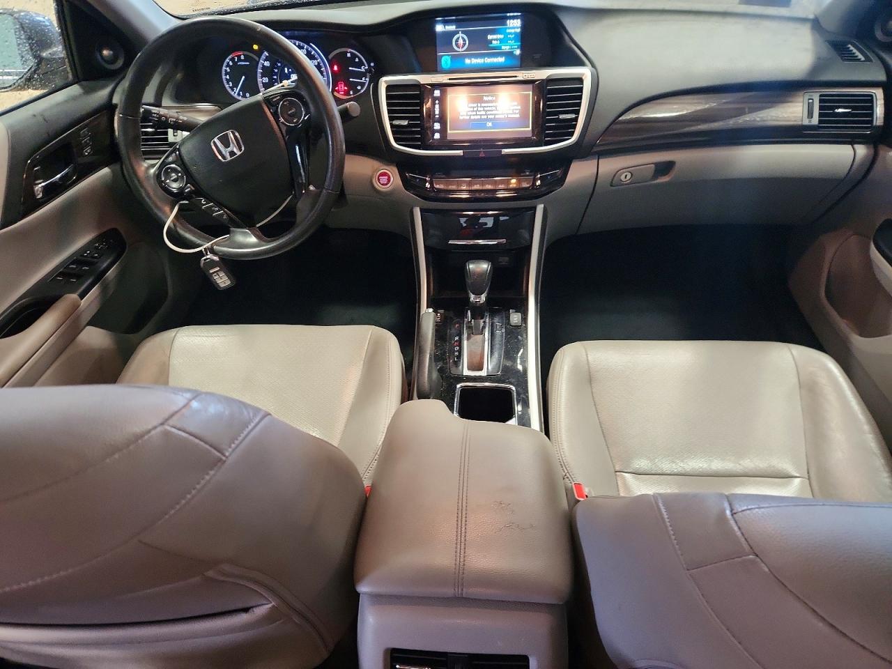 2017 HONDA ACCORD EXL photo 15