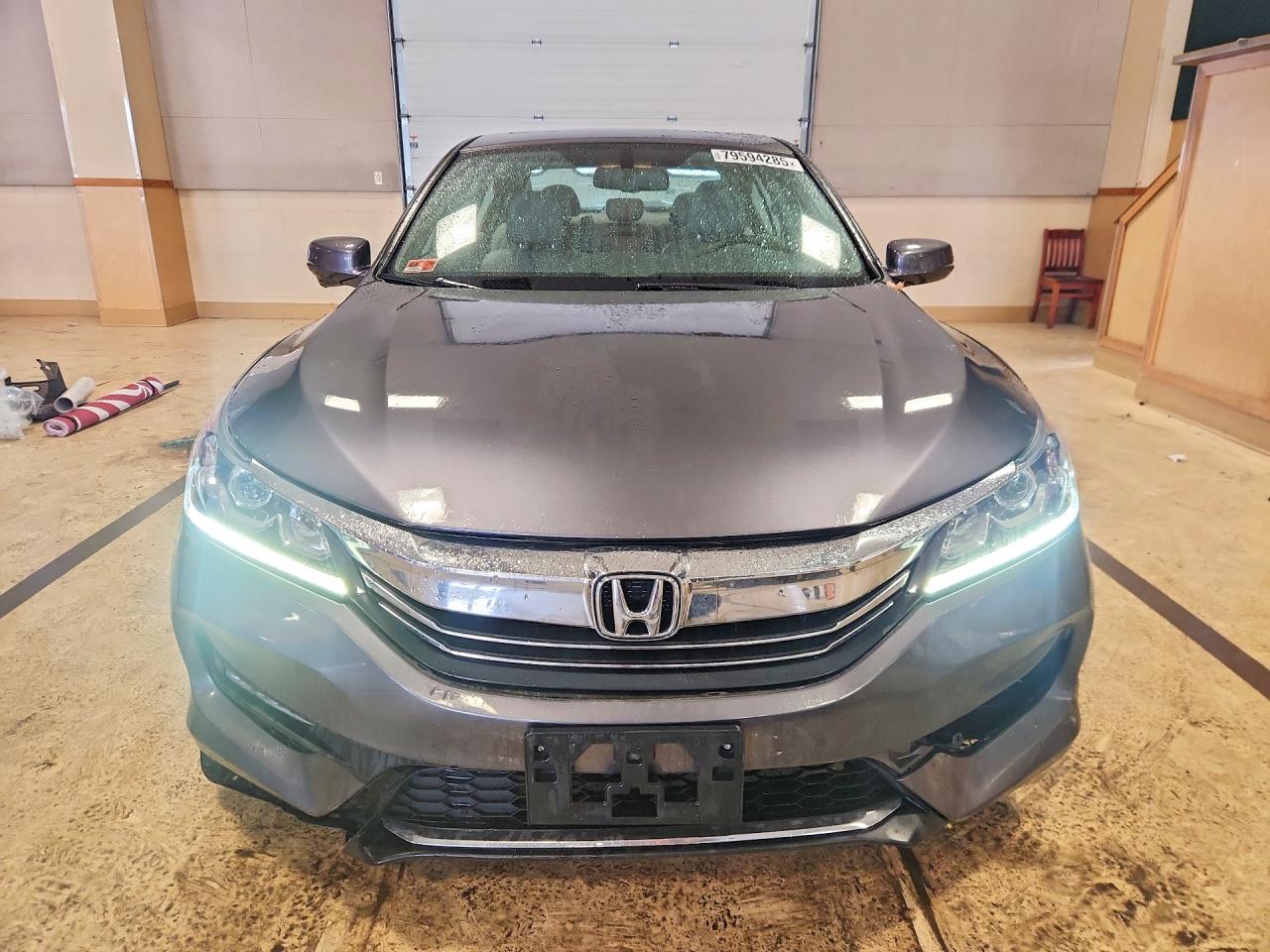 2017 HONDA ACCORD EXL photo 9
