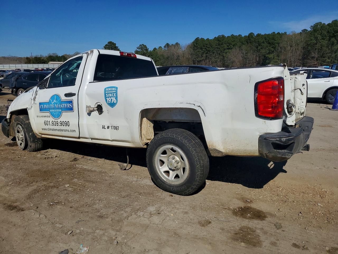 2015 CHEVROLET SILVERADO C1500 photo 2