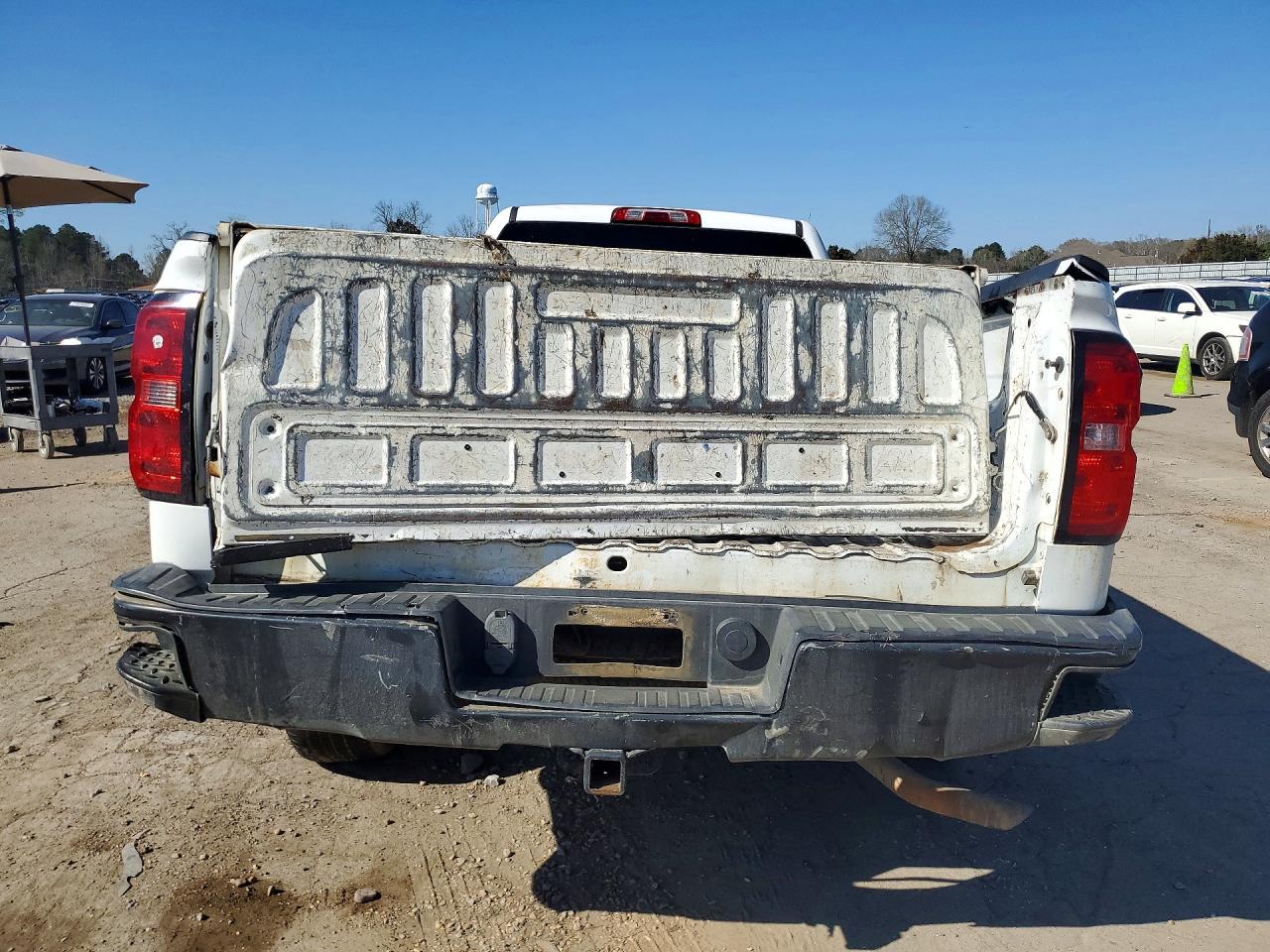 2015 CHEVROLET SILVERADO C1500 photo 6