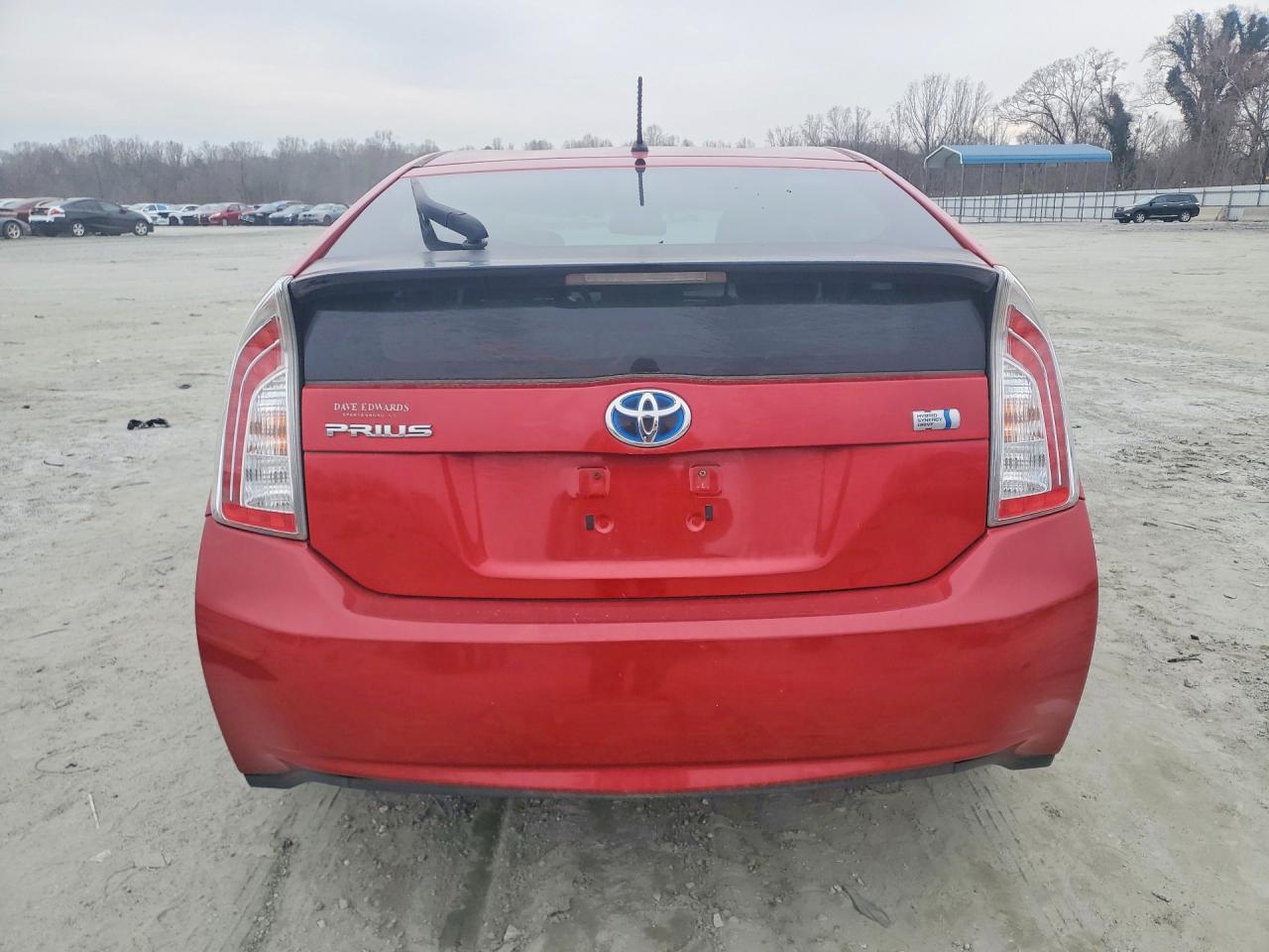 2013 TOYOTA PRIUS TWO photo 6