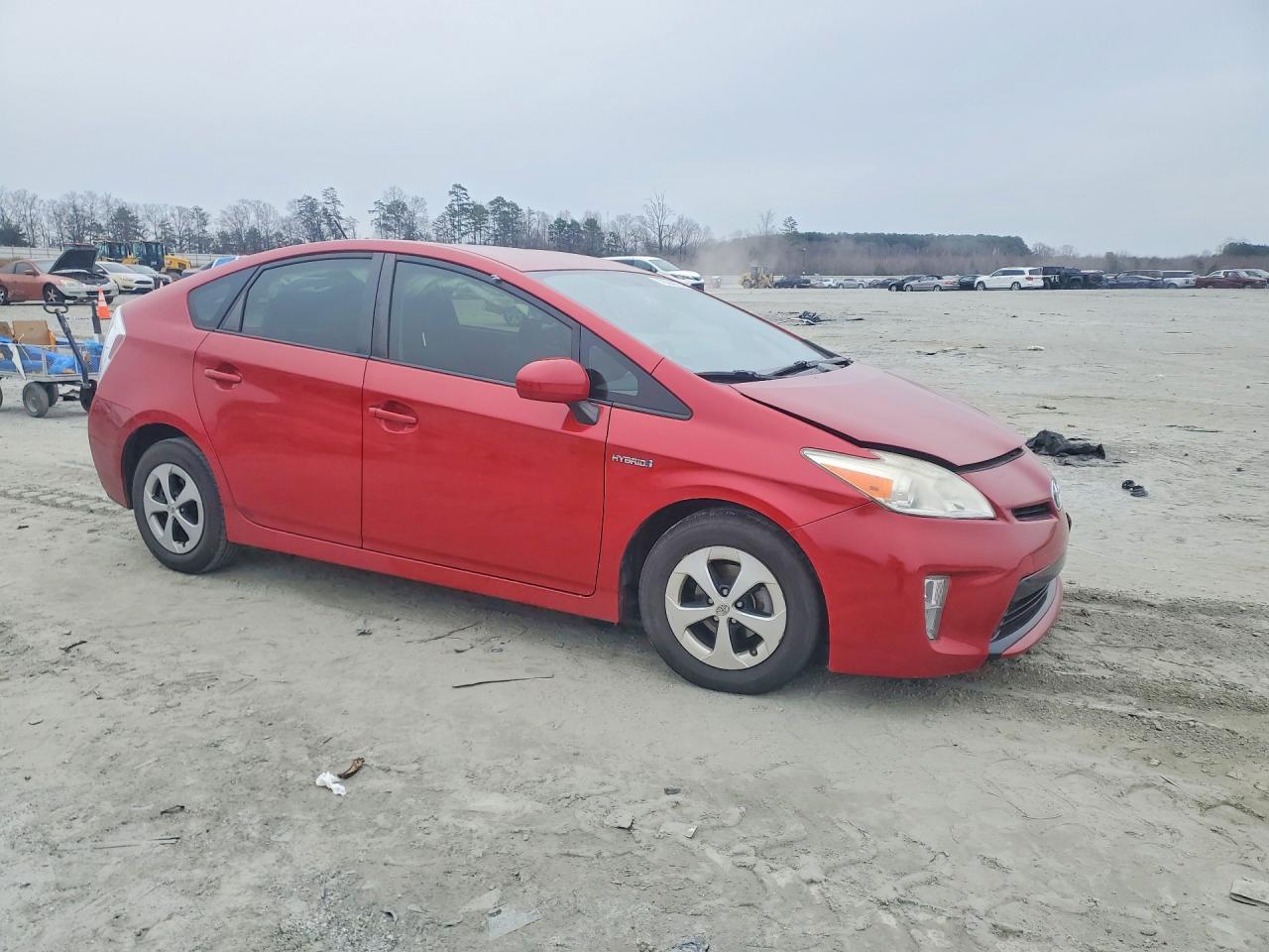 2013 TOYOTA PRIUS TWO photo 4