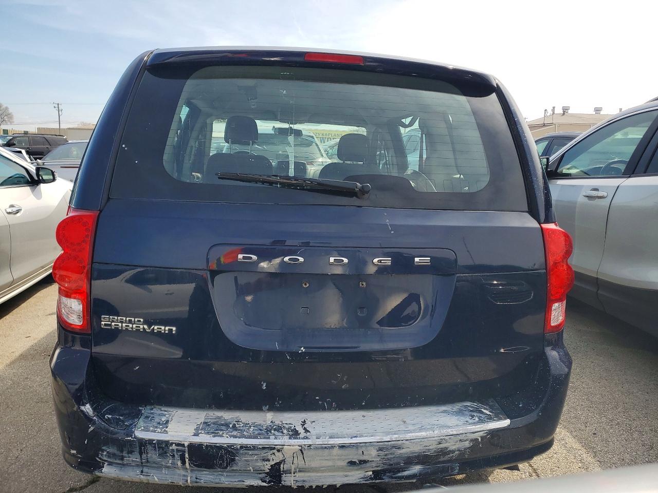 2015 DODGE GRAND CARAVAN SE photo 6