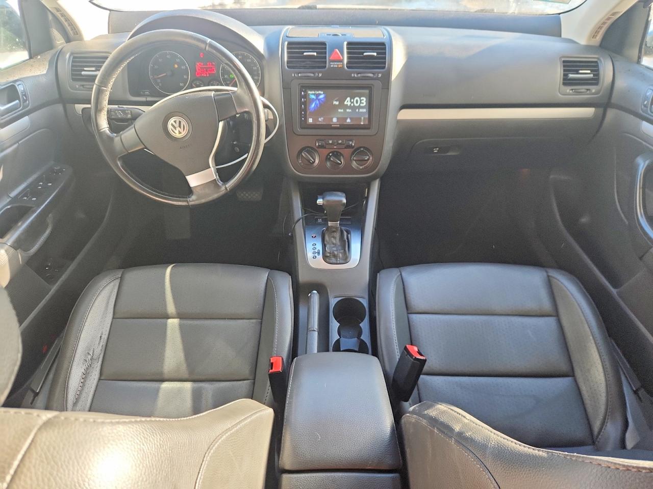 2009 VOLKSWAGEN JETTA photo 15