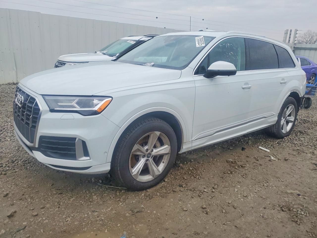 2022 AUDI Q7