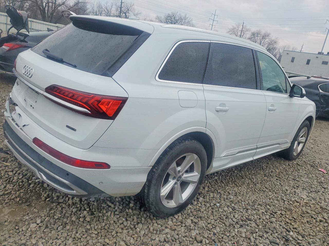 2022 AUDI Q7 PREMIUM photo 3