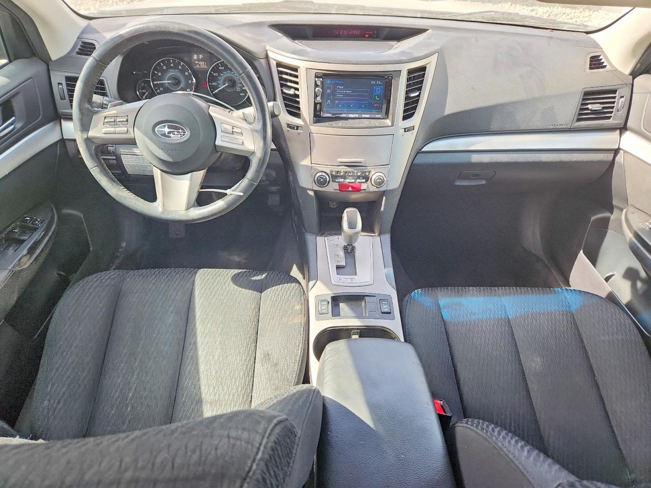 2010 SUBARU LEGACY 2.5I PREMIUM photo 8