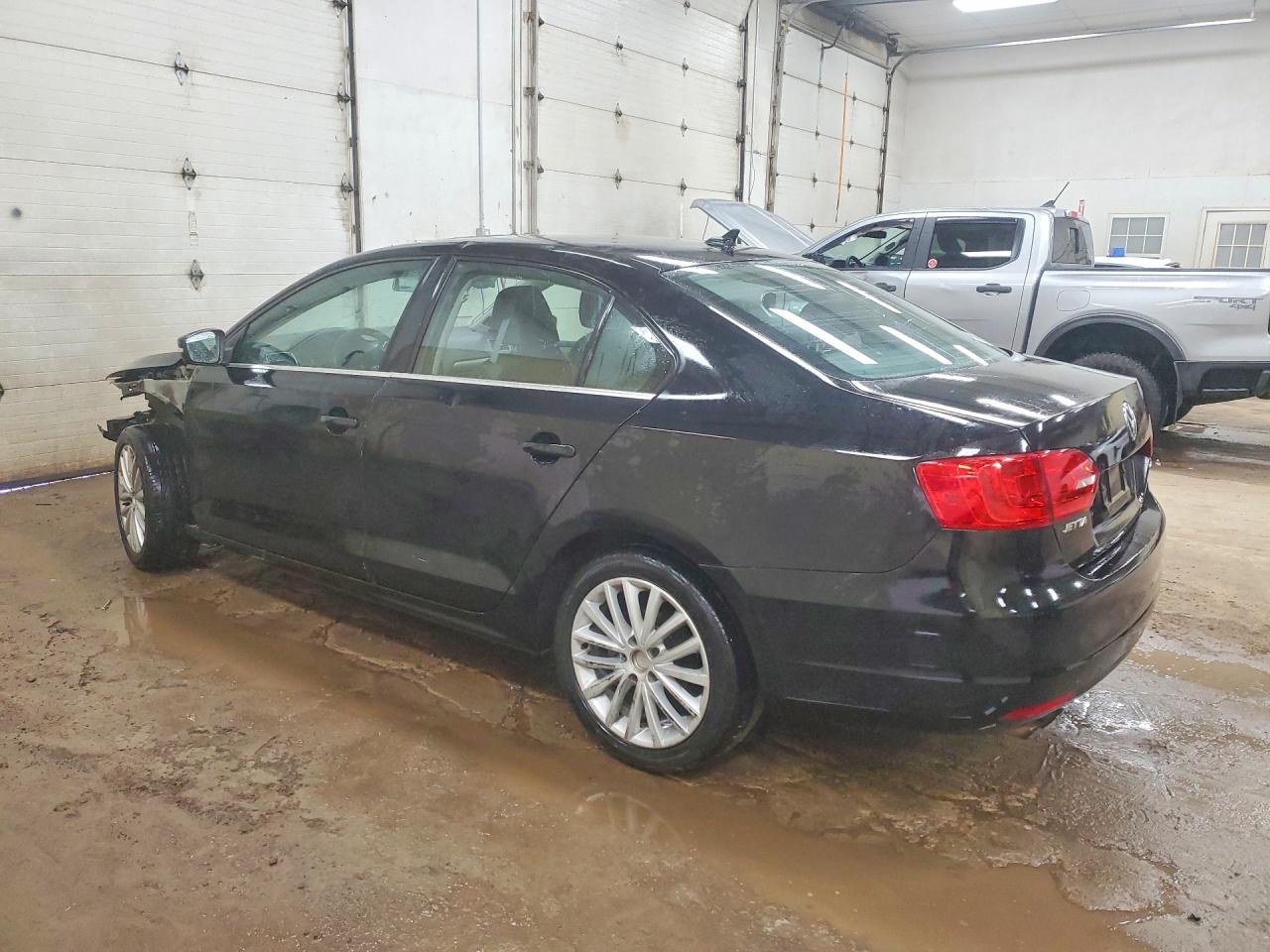 2013 VOLKSWAGEN JETTA SEL photo 3