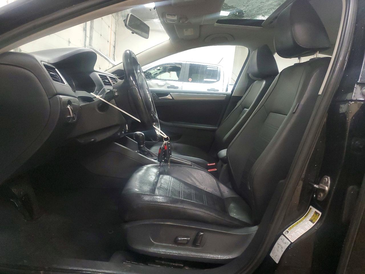 2013 VOLKSWAGEN JETTA SEL photo 13