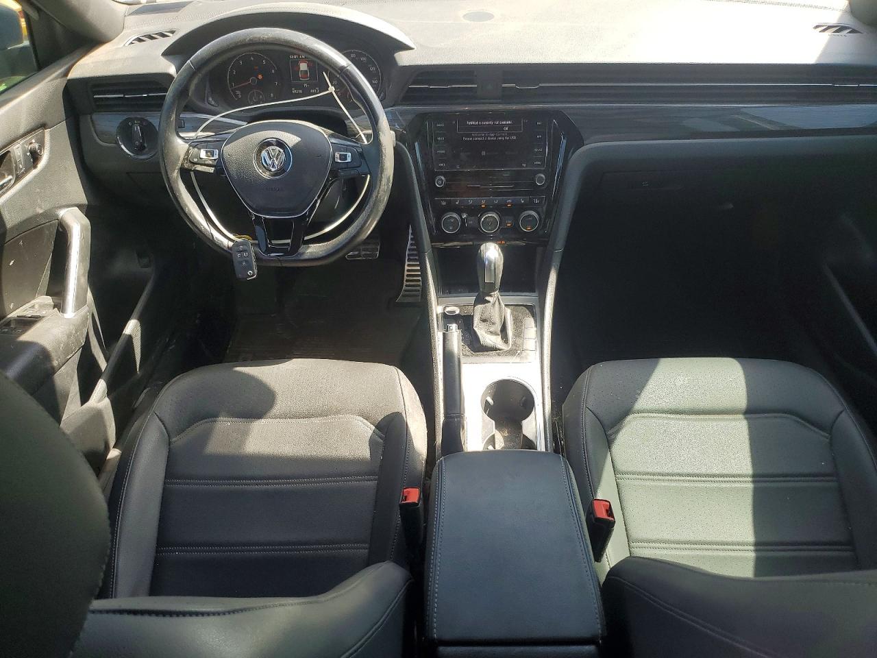 2021 VOLKSWAGEN PASSAT R-LINE photo 15