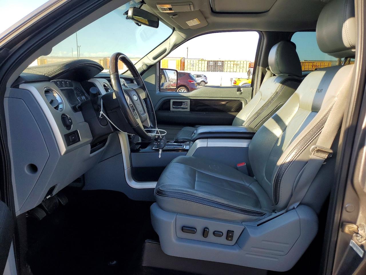 2011 FORD F150 SUPERCREW photo 13