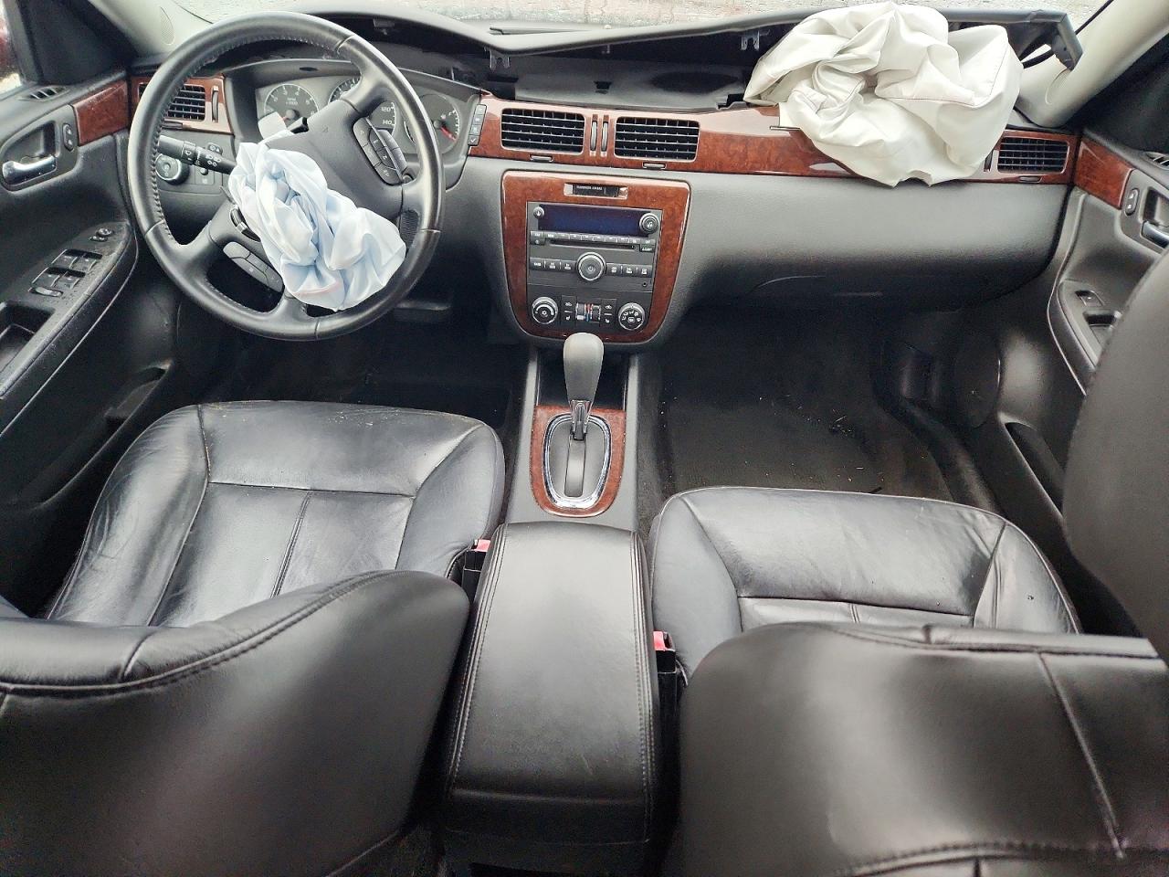 2010 CHEVROLET IMPALA LT photo 15