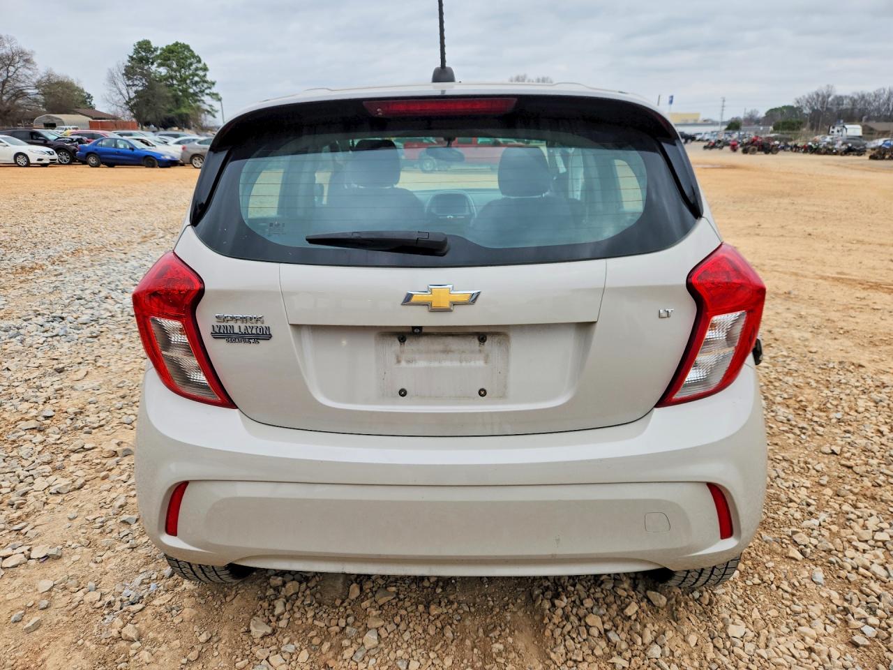 2017 CHEVROLET SPARK 1LT photo 6