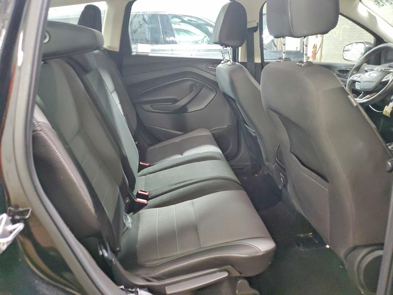 2017 FORD ESCAPE S photo 10
