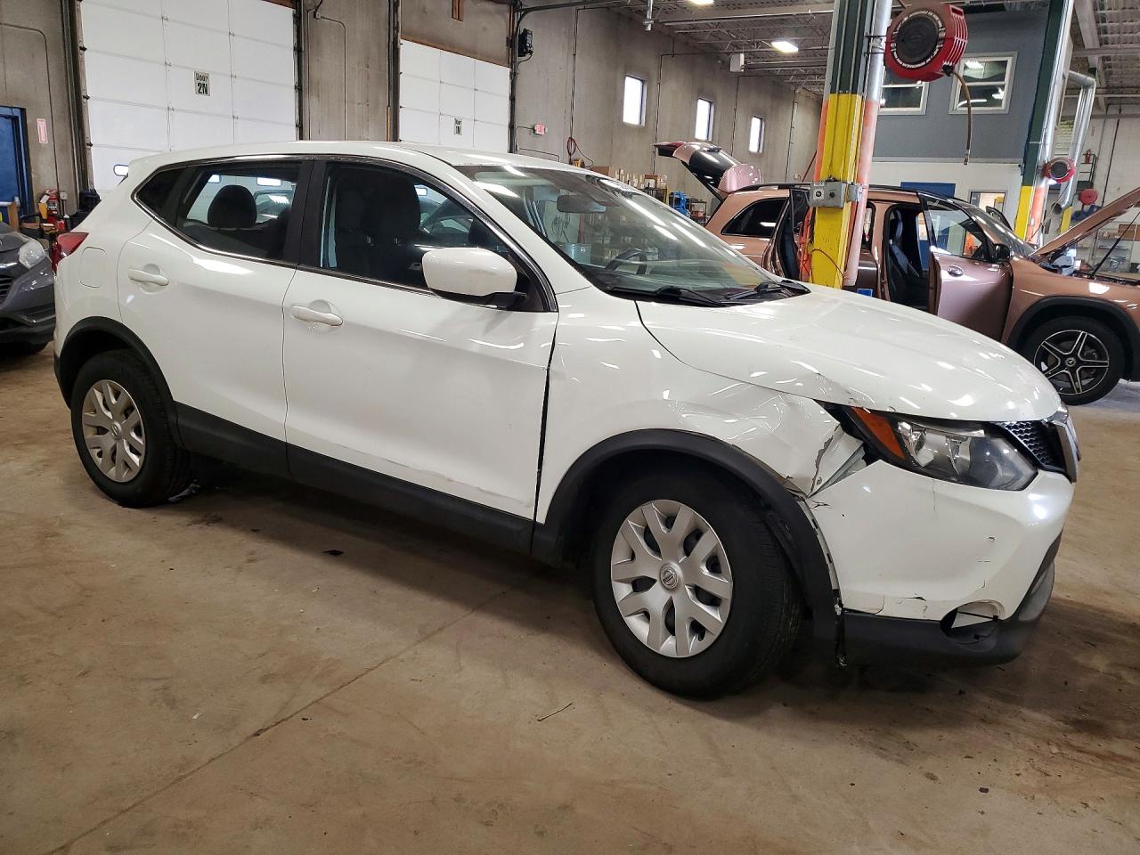 2019 NISSAN ROGUE SPORT S photo 4