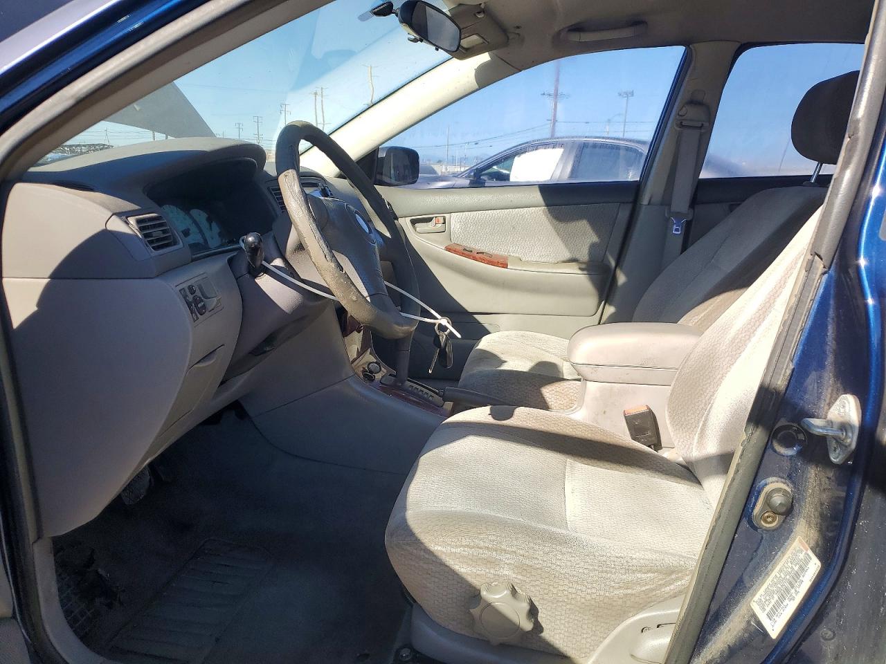 2003 TOYOTA COROLLA LE photo 7