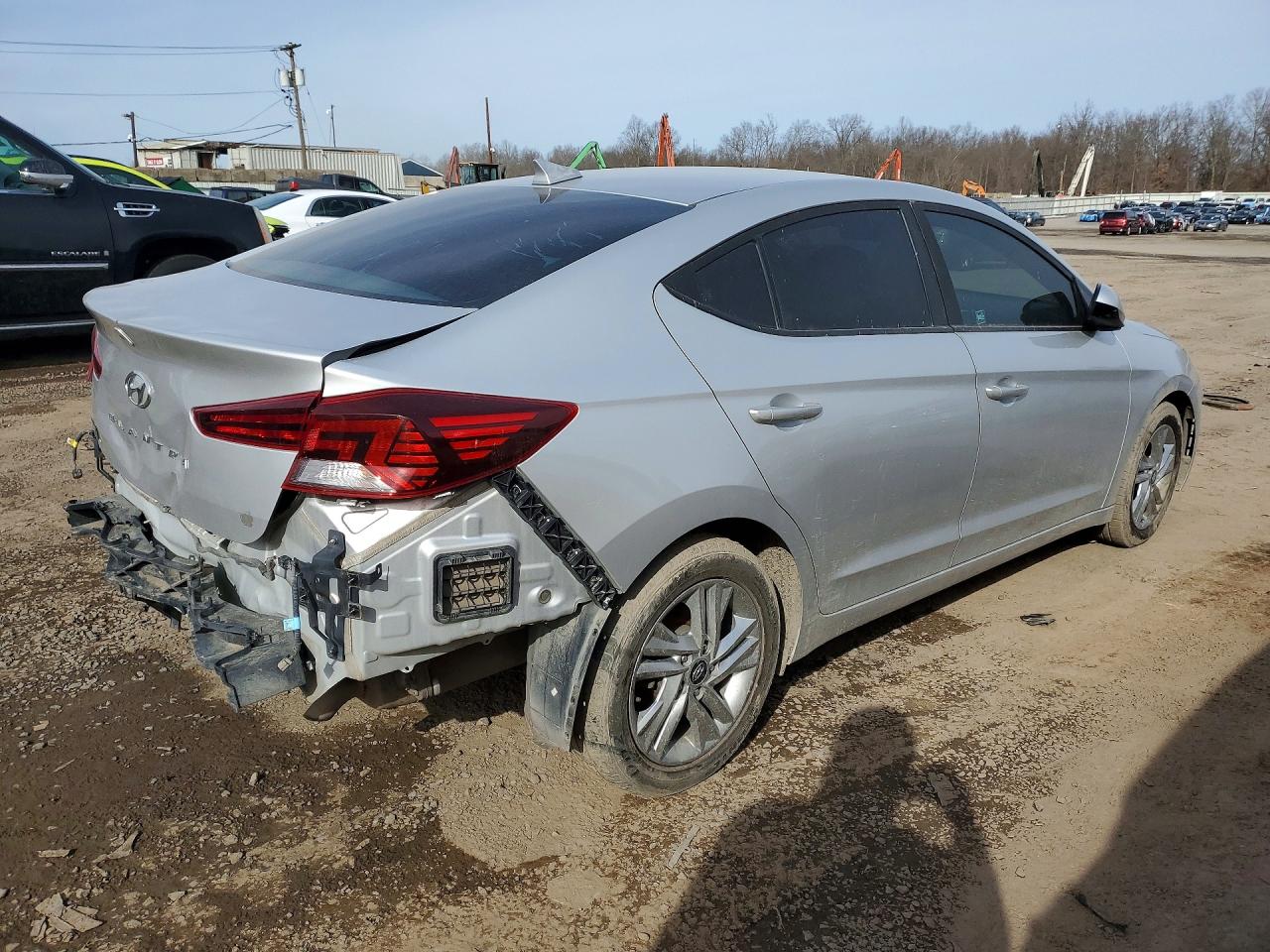 2019 HYUNDAI ELANTRA SEL photo 3