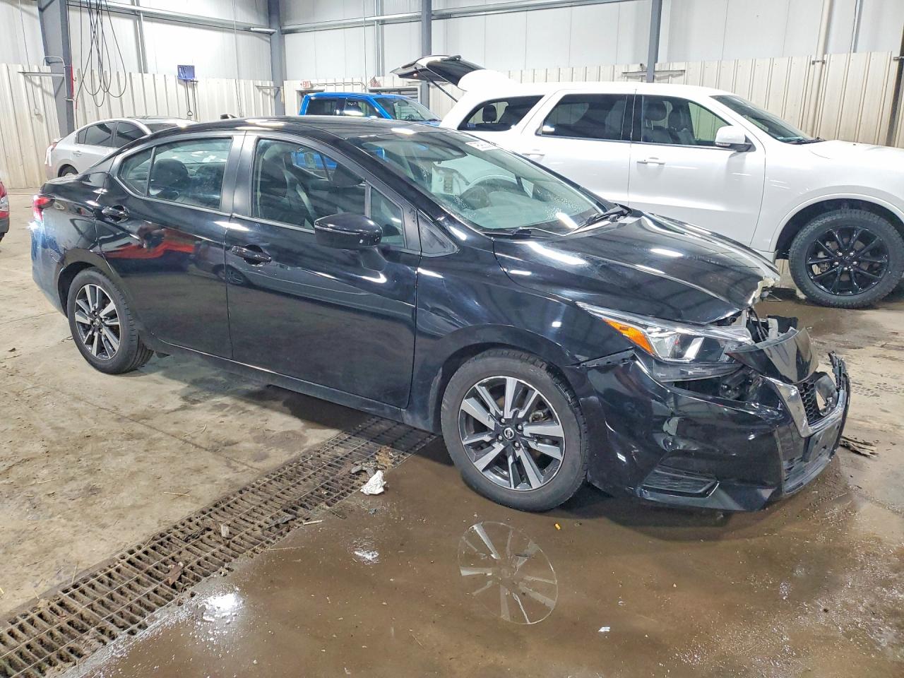 2021 NISSAN VERSA SV photo 7