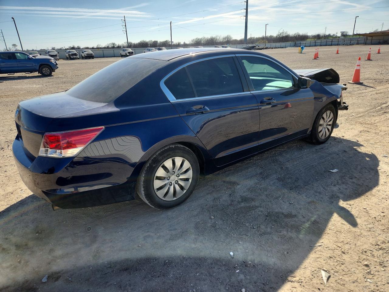 2008 HONDA ACCORD LX photo 5