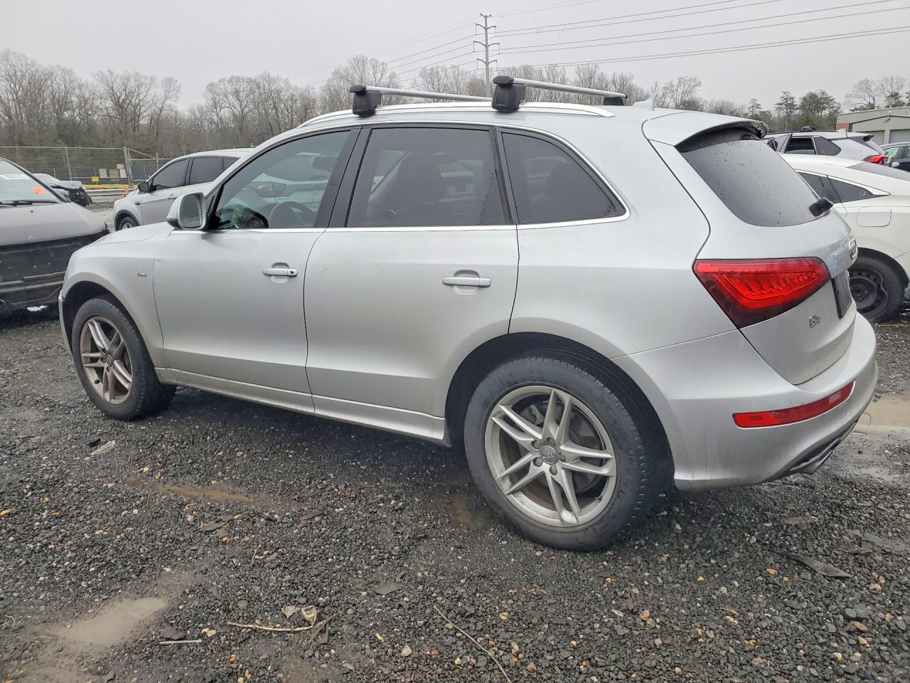 2013 AUDI Q5 PREMIUM PLUS photo 2