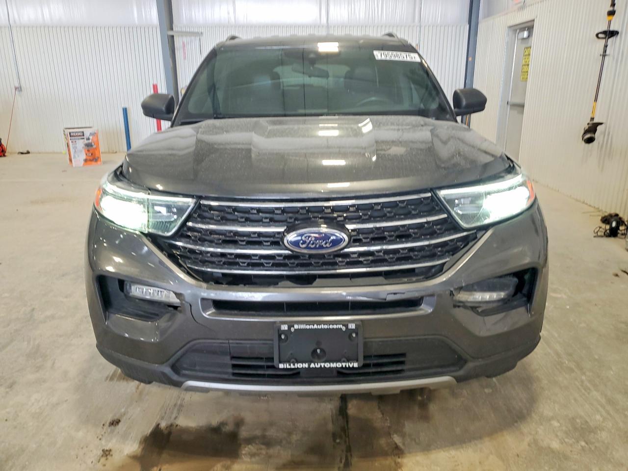 2020 FORD EXPLORER XLT photo 9