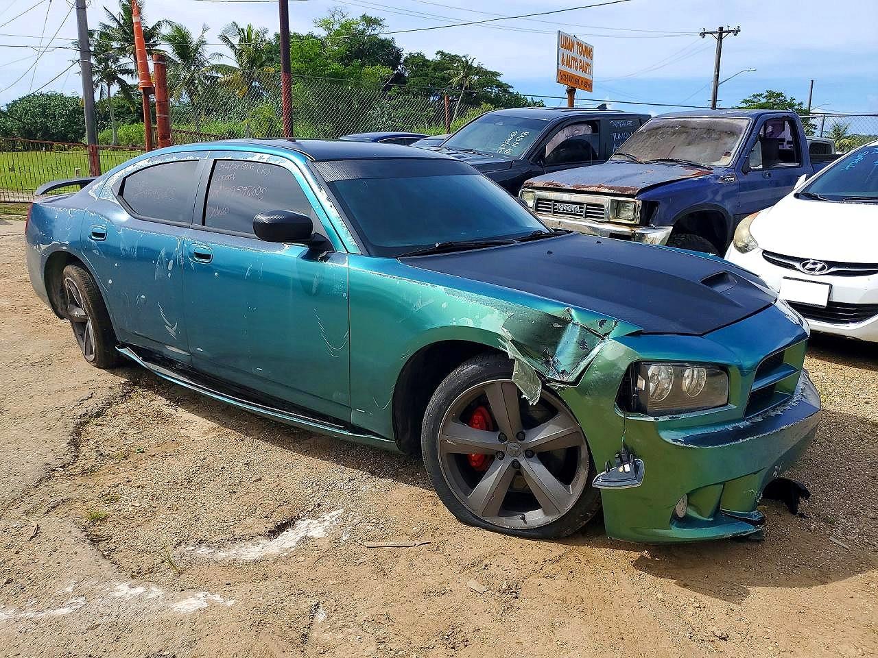2009 DODGE CHARGER SRT-8 photo 4