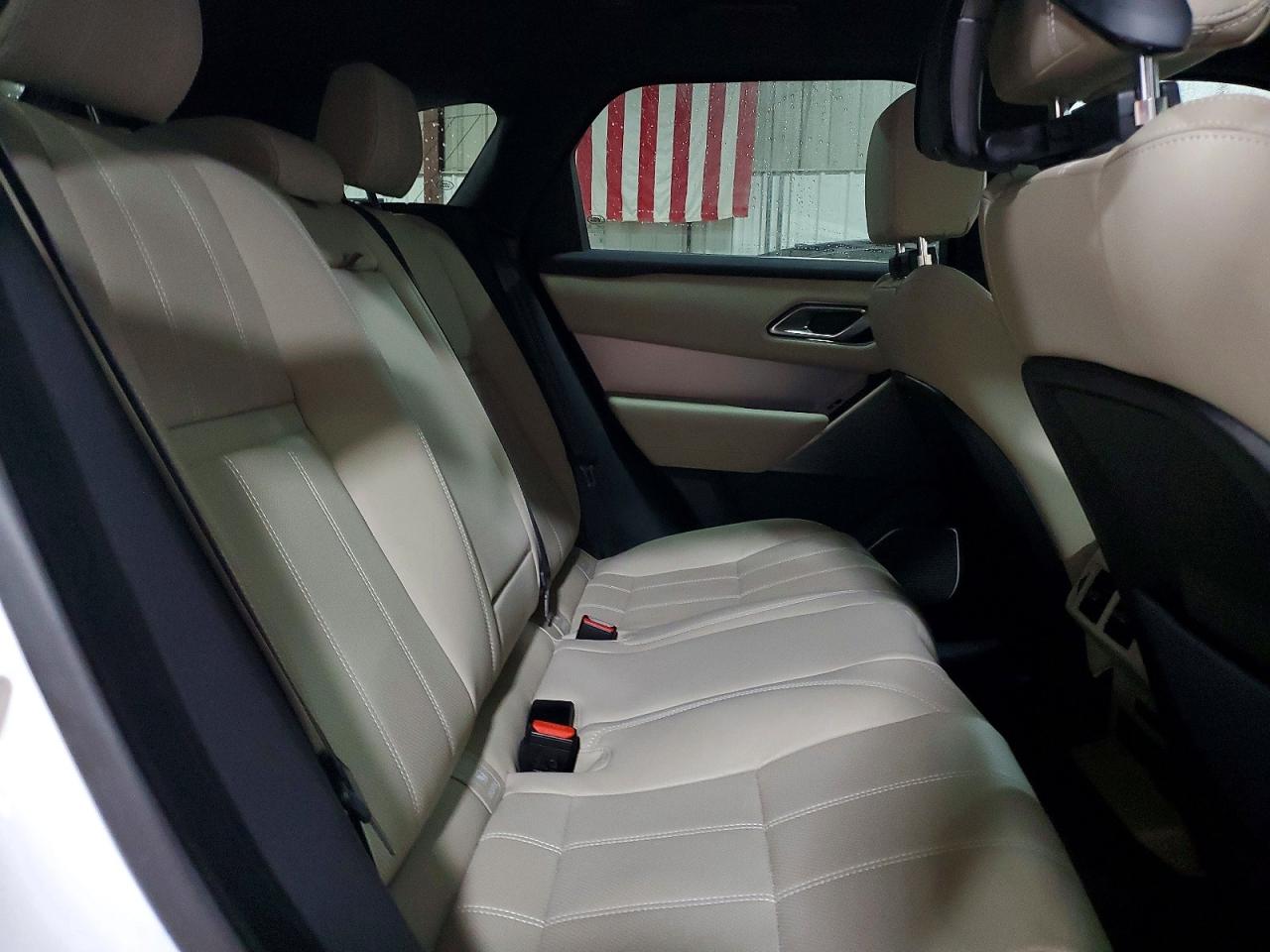 2019 LAND ROVER RANGE ROVER VELAR R-DYNAMIC SE photo 31
