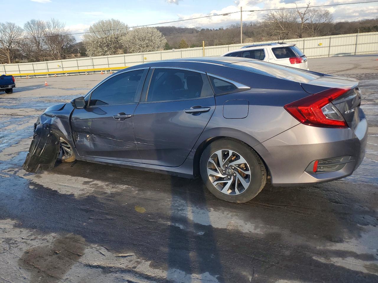 2016 HONDA CIVIC EX photo 3