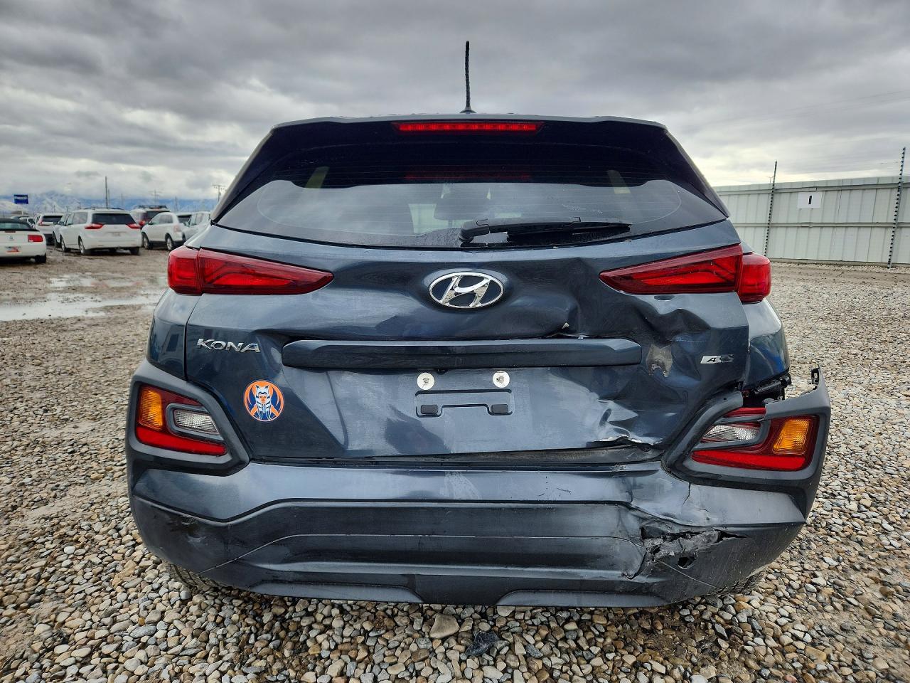 2020 HYUNDAI KONA SE photo 11