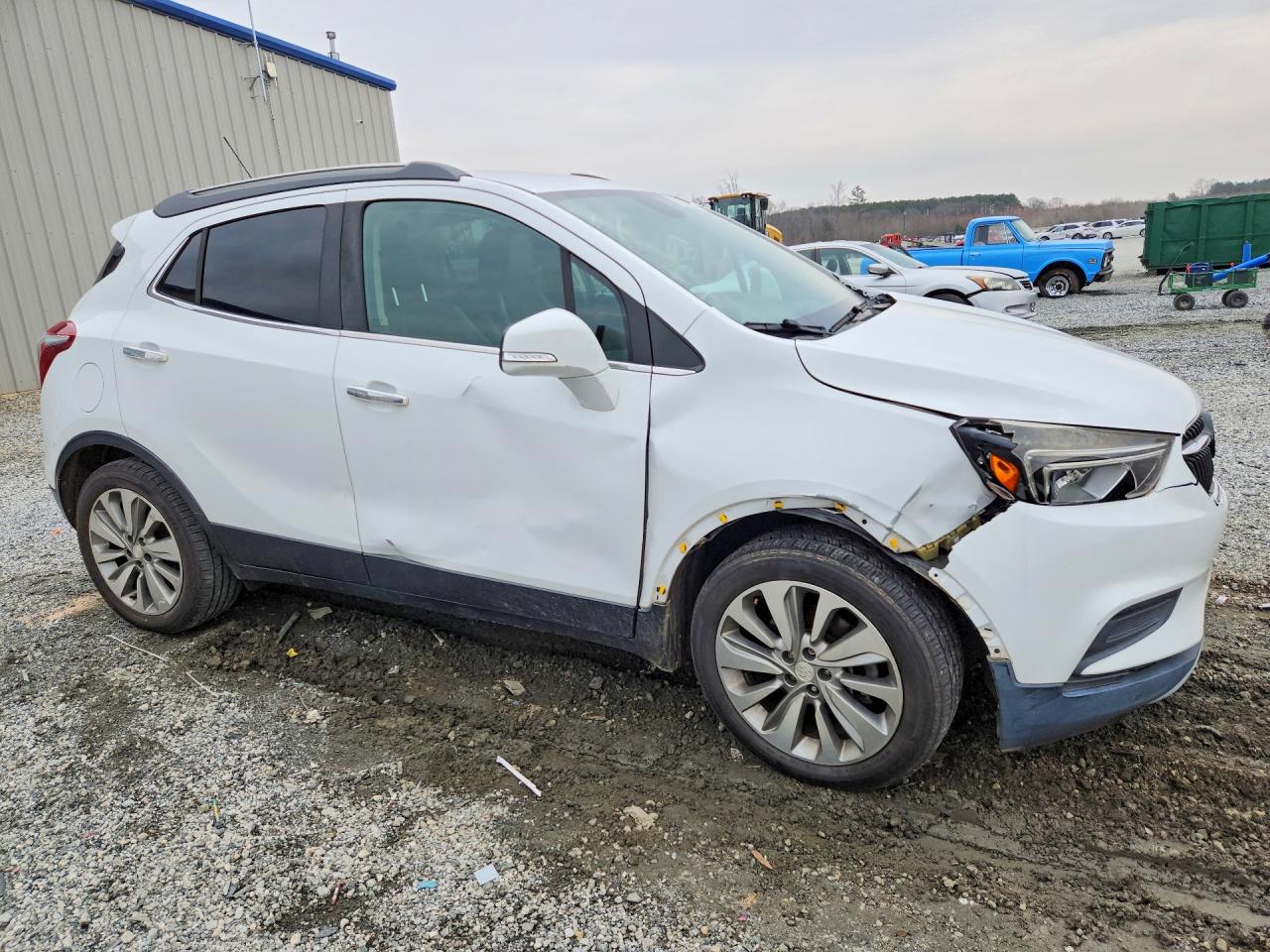 2017 BUICK ENCORE PREFERRED photo 4