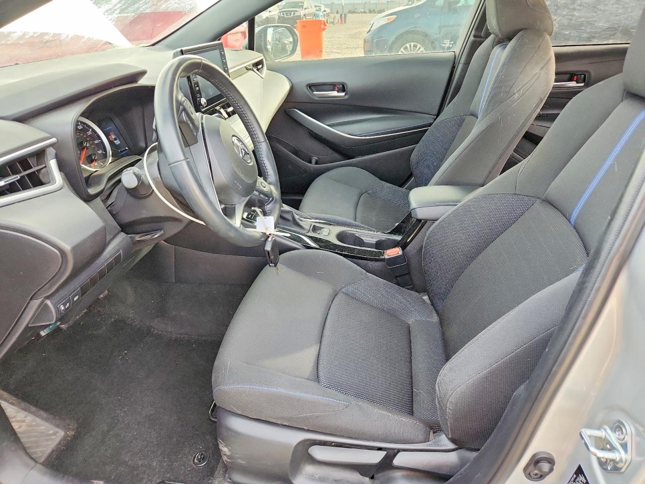 2022 TOYOTA COROLLA SE photo 13
