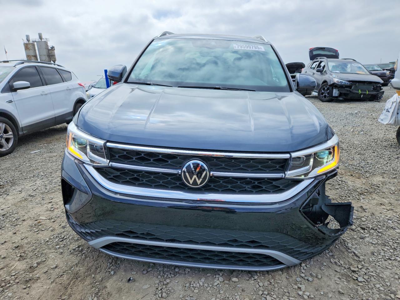 2024 VOLKSWAGEN TAOS SEL photo 9