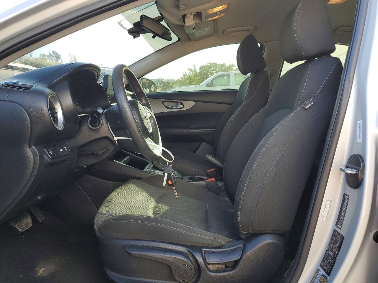 2021 KIA FORTE LXS photo 13