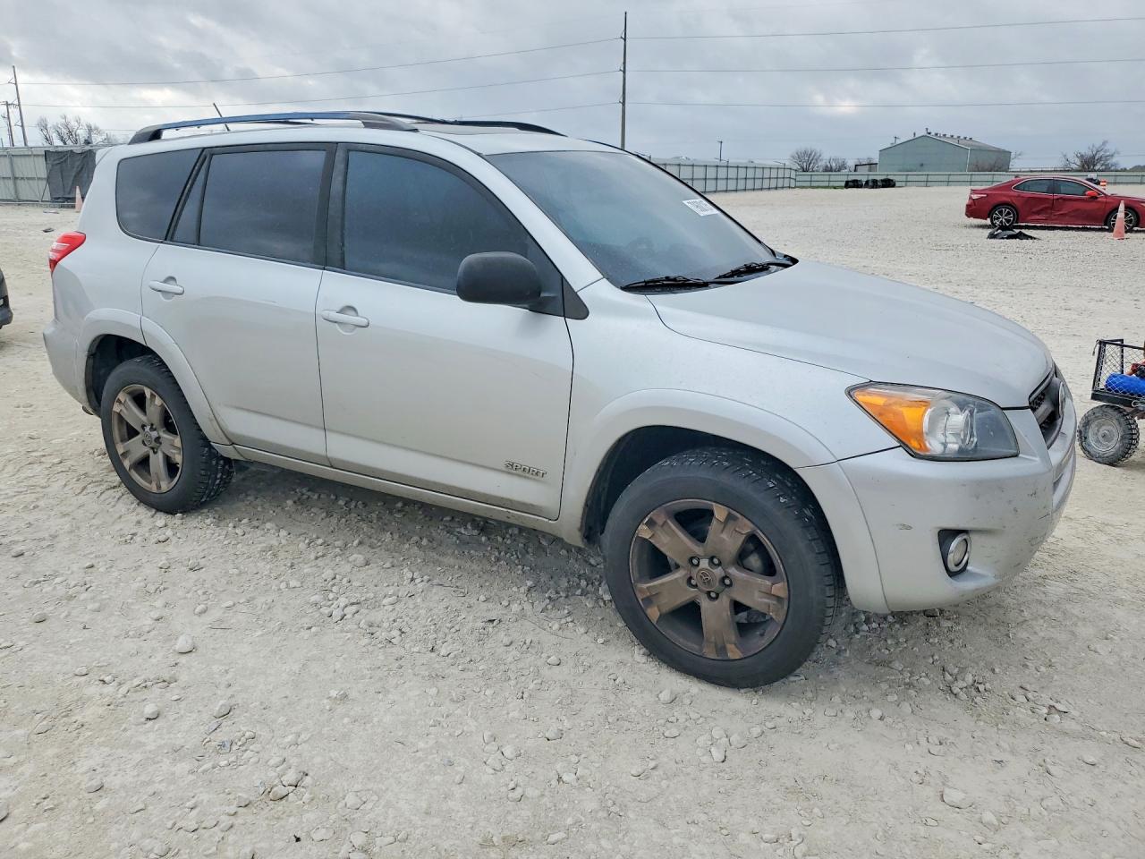 2010 TOYOTA RAV4 SPORT photo 4