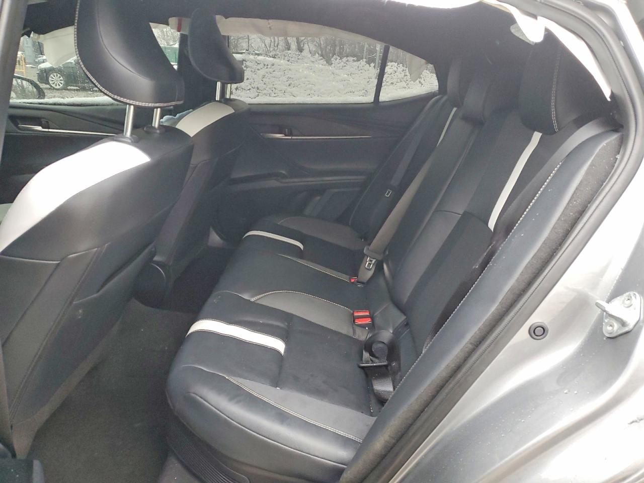 2025 TOYOTA CAMRY SE photo 19