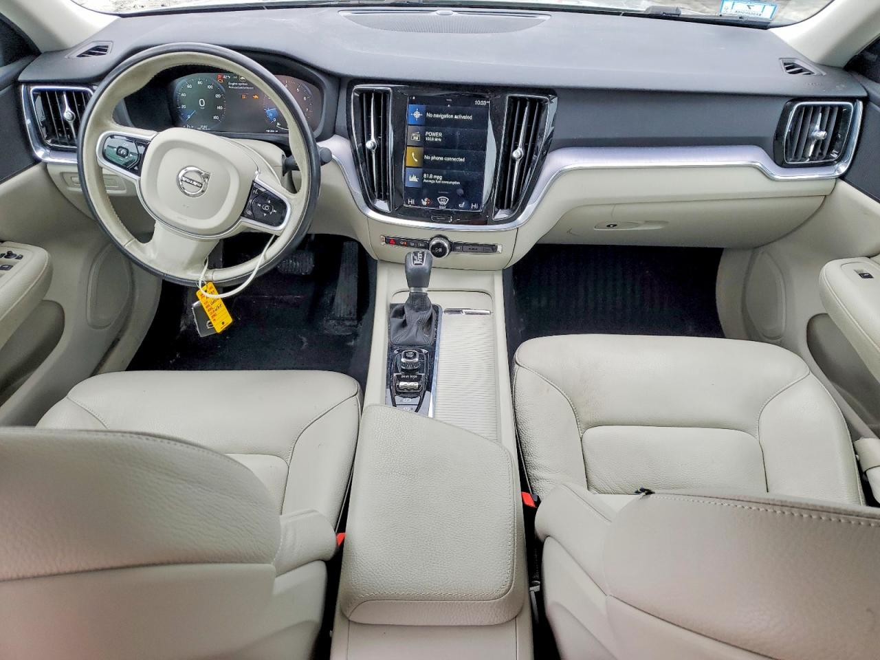 2020 VOLVO S60 T5 MOMENTUM photo 22