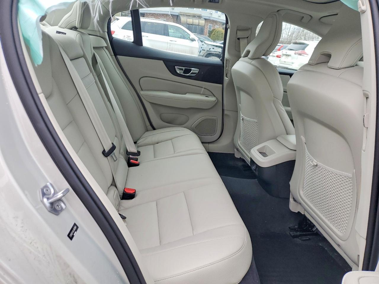 2020 VOLVO S60 T5 MOMENTUM photo 28