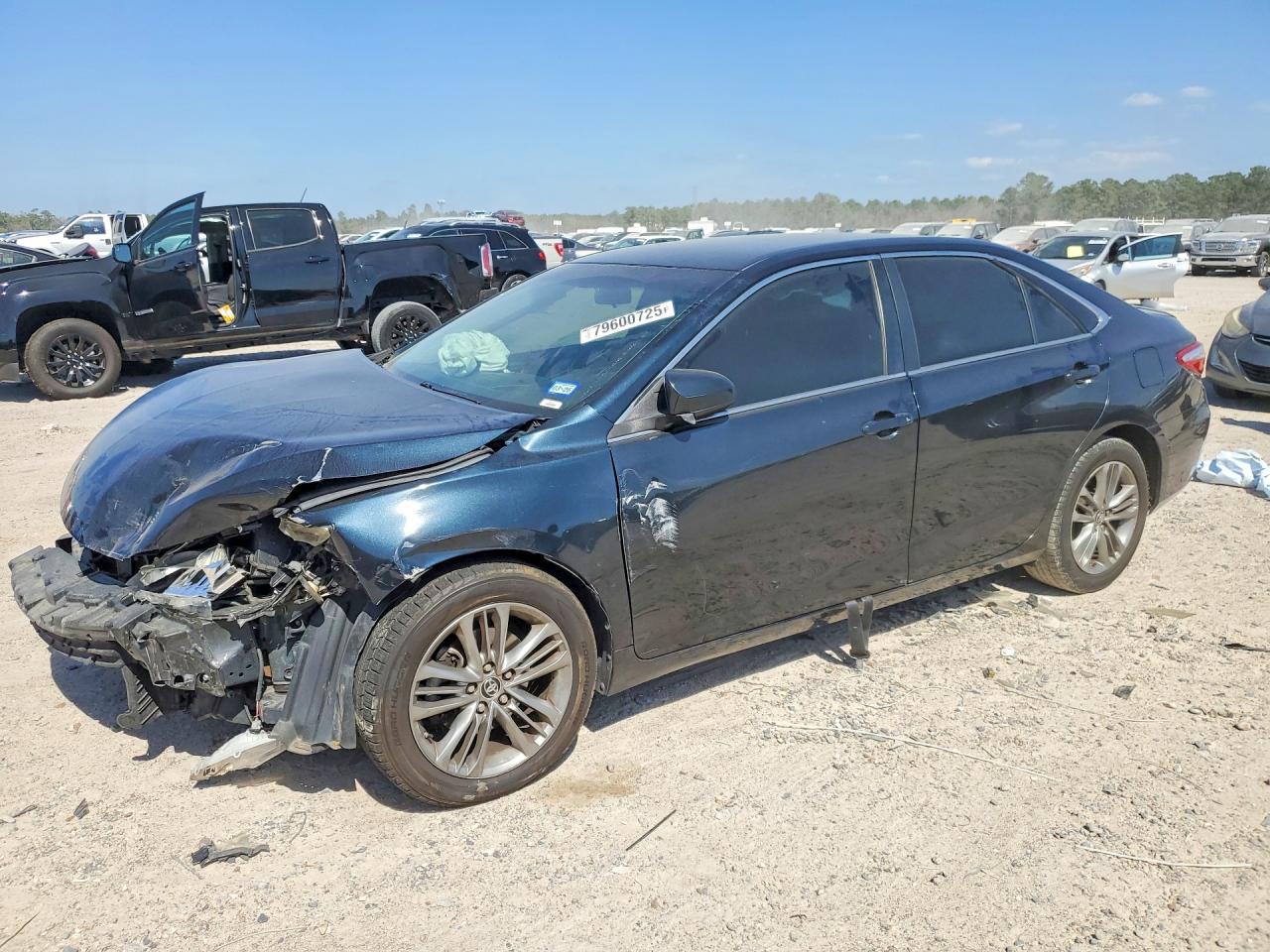 2016 TOYOTA CAMRY