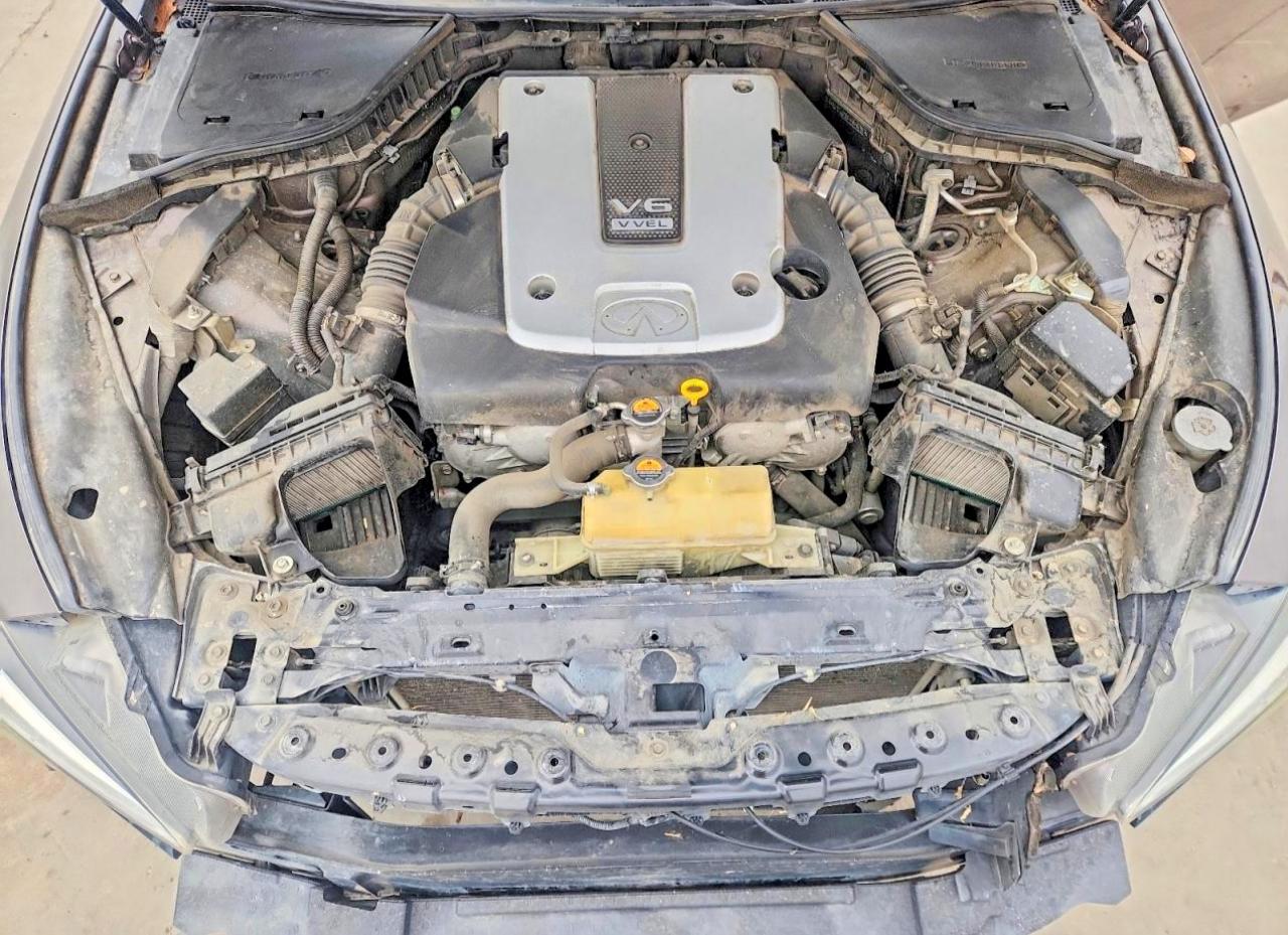 2015 INFINITI Q50 BASE photo 11