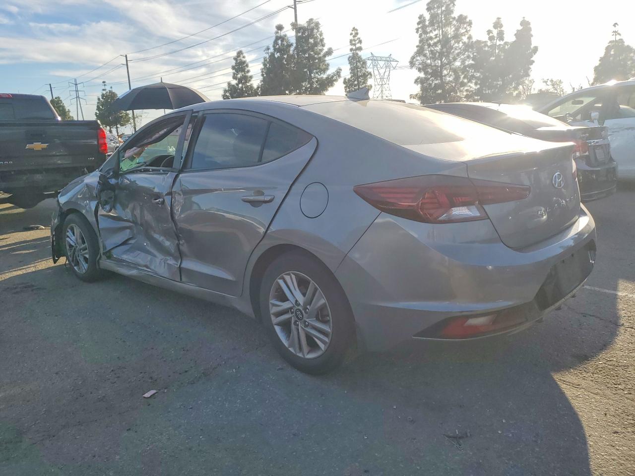 2020 HYUNDAI ELANTRA SEL photo 3