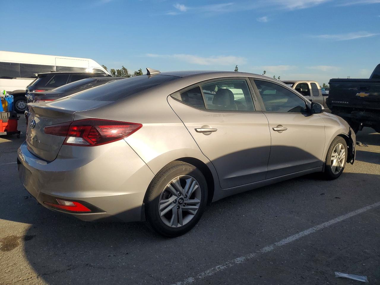 2020 HYUNDAI ELANTRA SEL photo 5