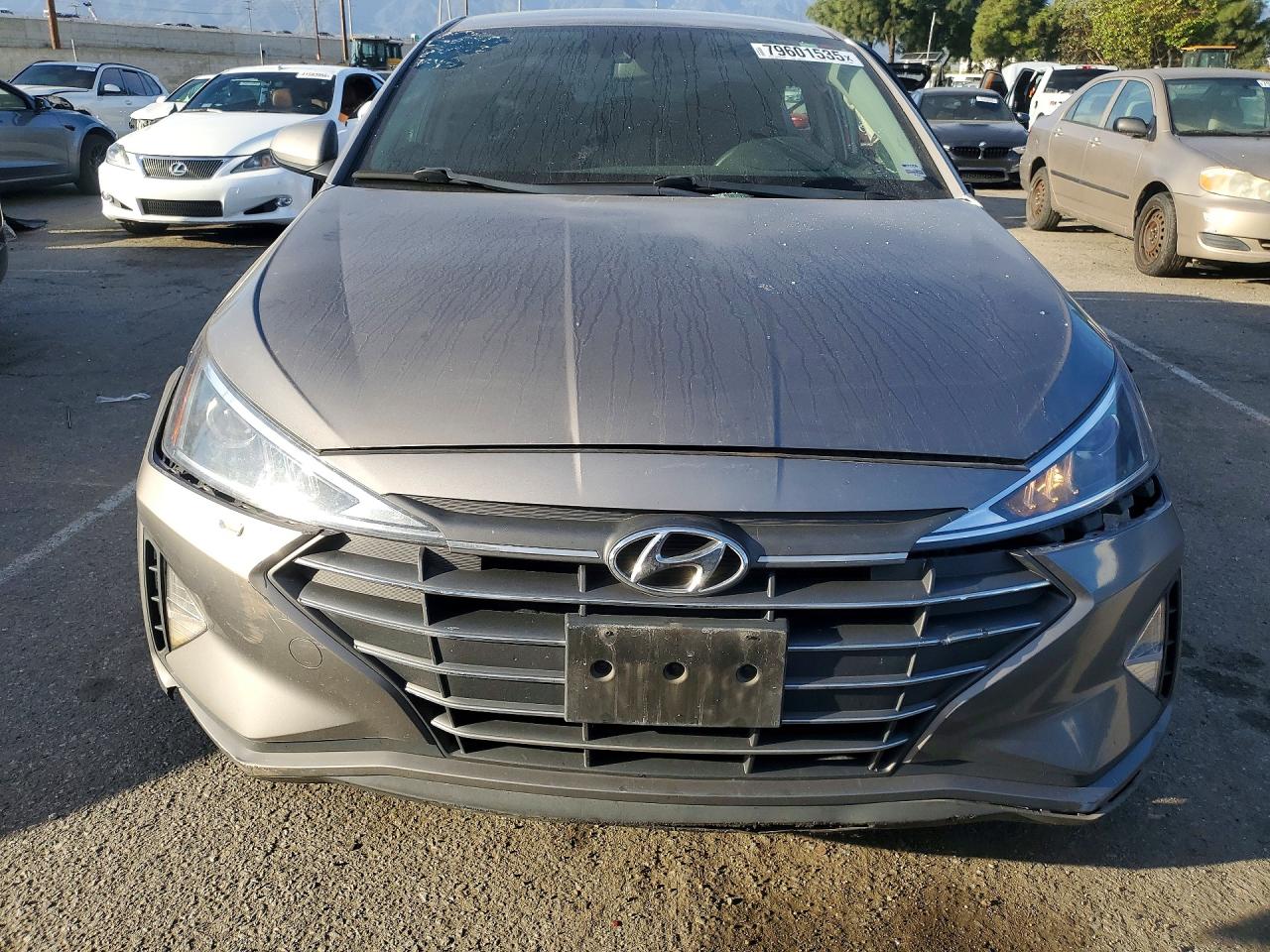 2020 HYUNDAI ELANTRA SEL photo 9