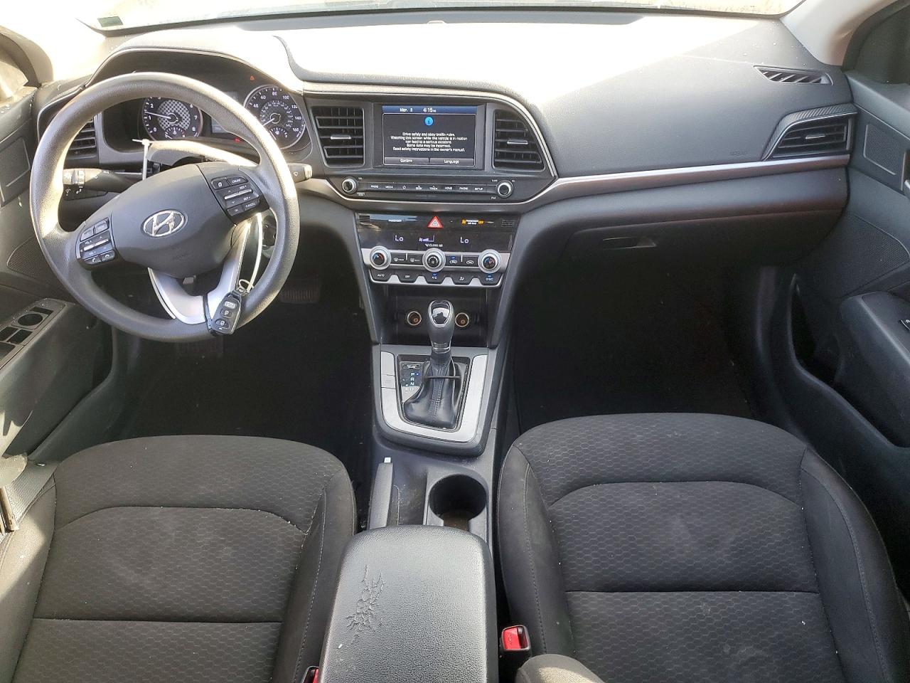 2020 HYUNDAI ELANTRA SEL photo 15