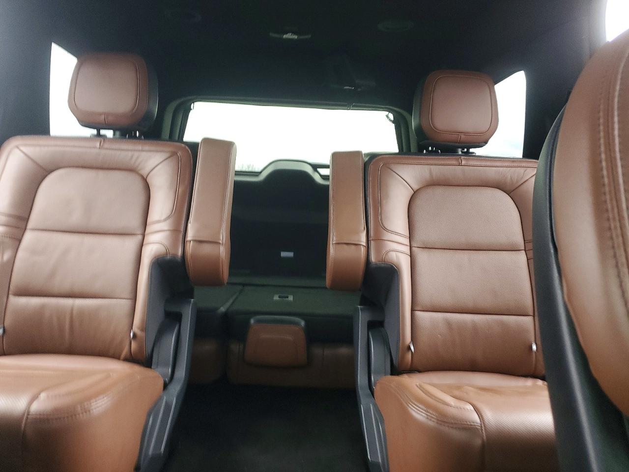 2024 LINCOLN NAVIGATOR RESERVE photo 10