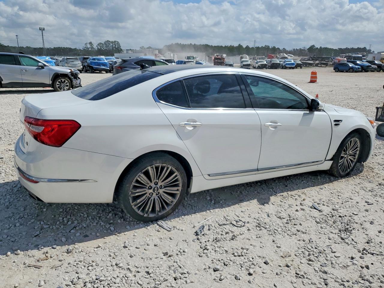 2016 KIA CADENZA LIMITED photo 5