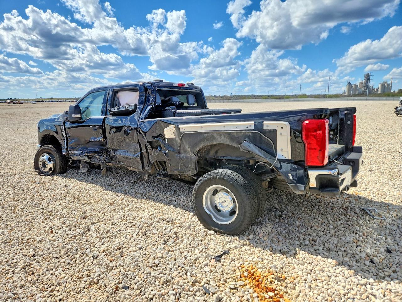2024 FORD F350 SUPER DUTY photo 4