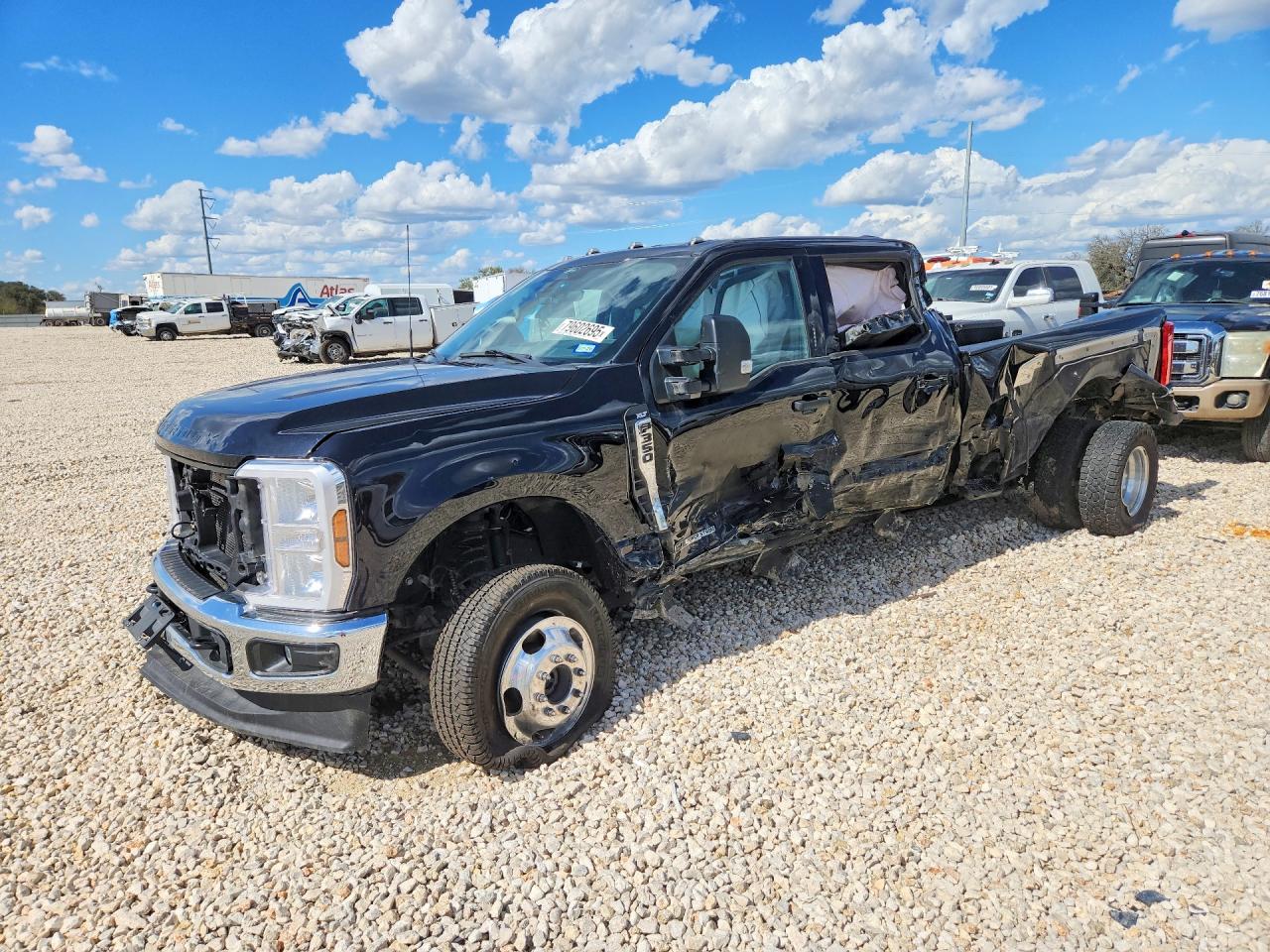 2024 FORD F350